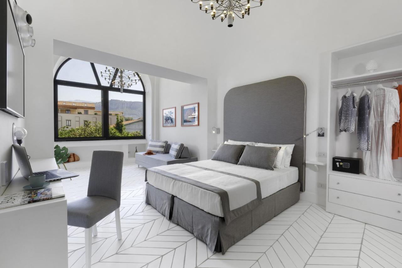 Estate4Home - Iommella Luxury Rooms Sant'Agnello Exterior photo